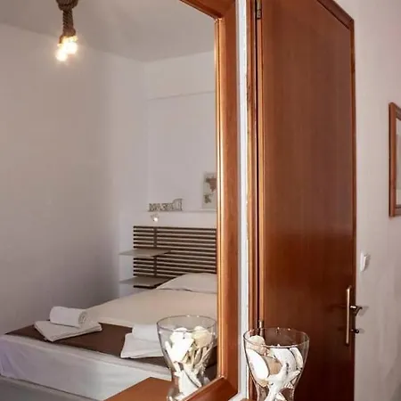 Starry Coast Apartment